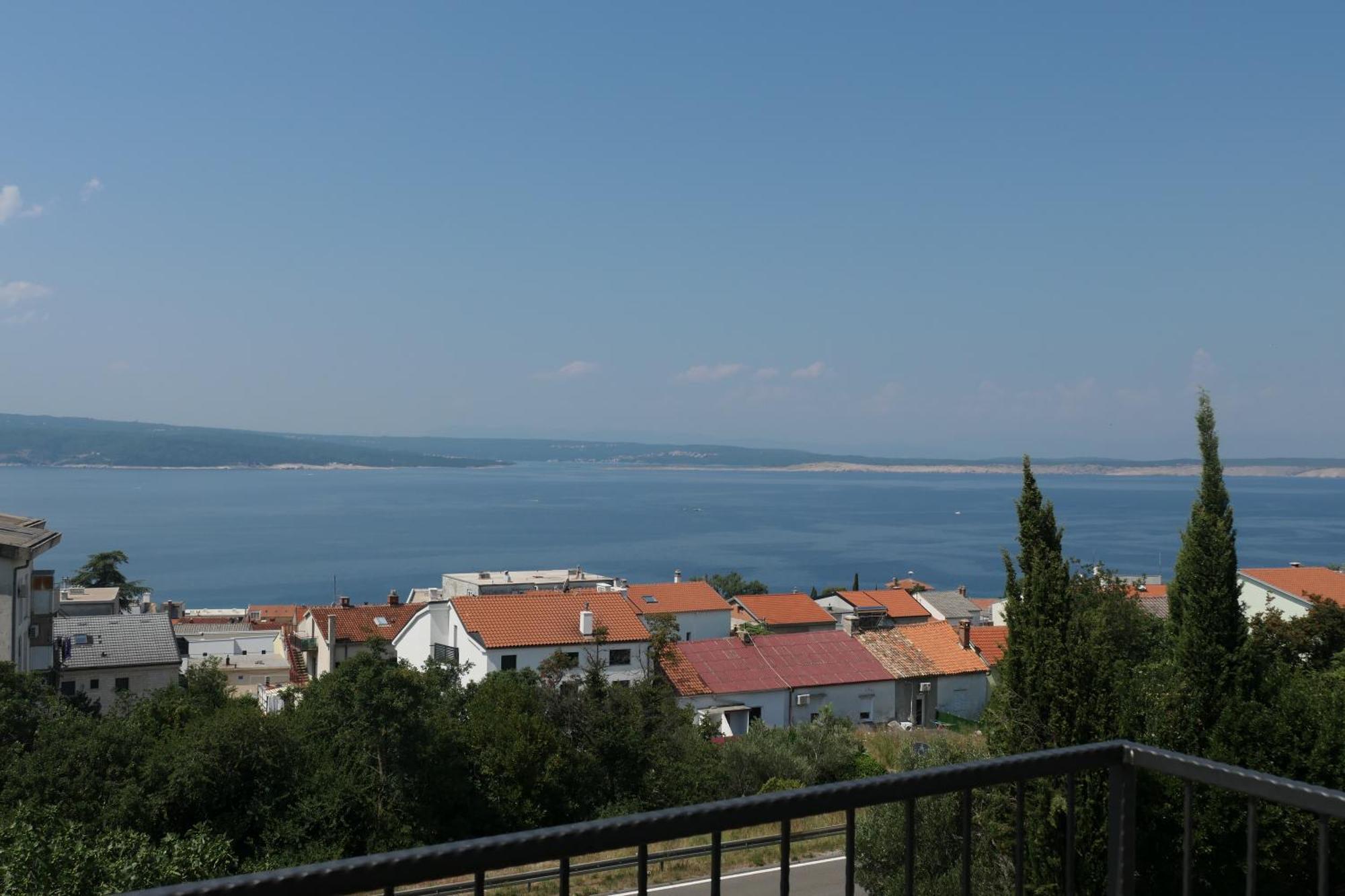 Apartmani Bura Crikvenica Exteriör bild