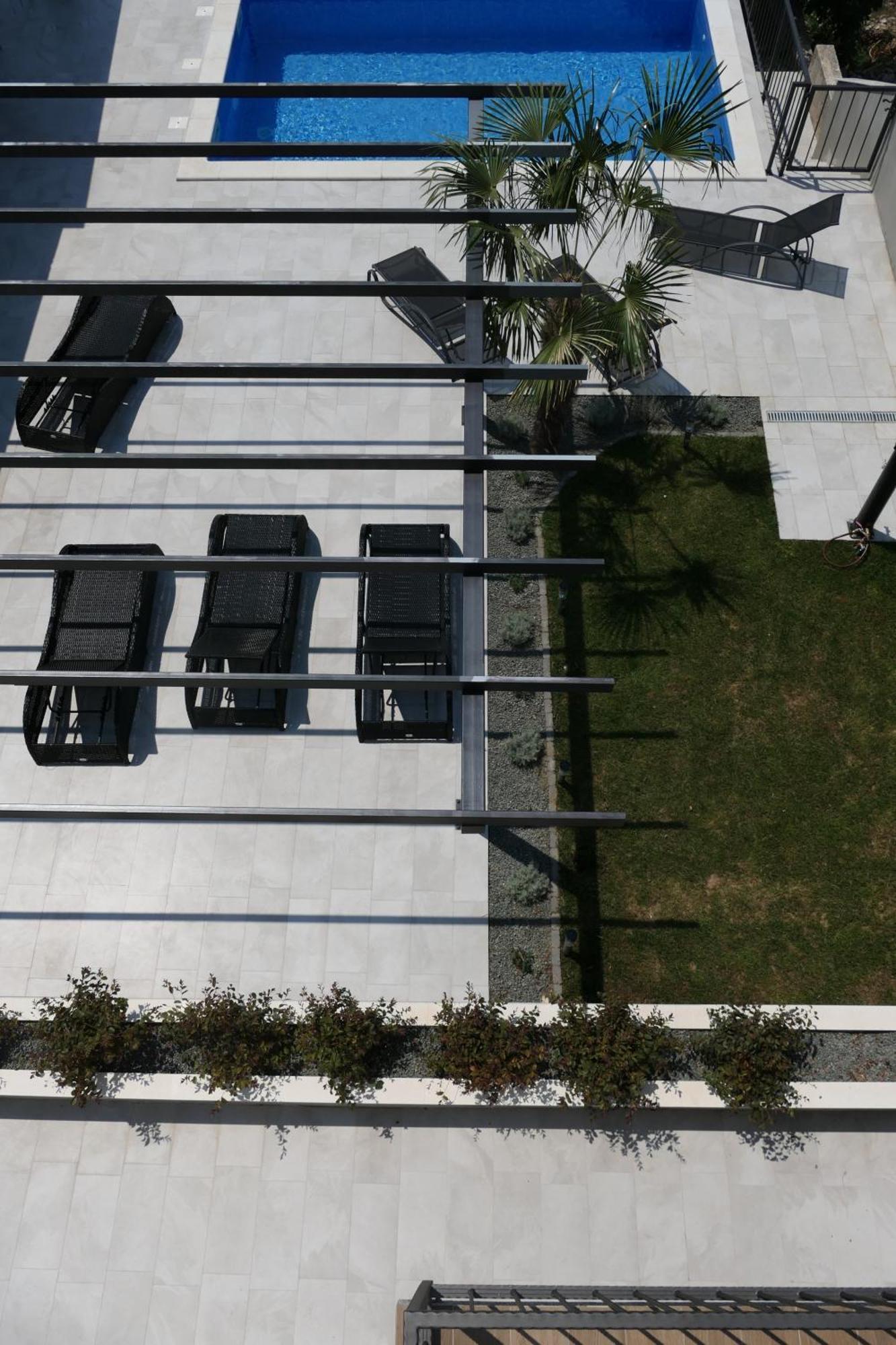 Apartmani Bura Crikvenica Exteriör bild